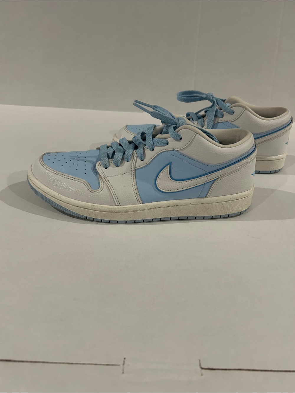 Women’s Nike Dunk low size 9